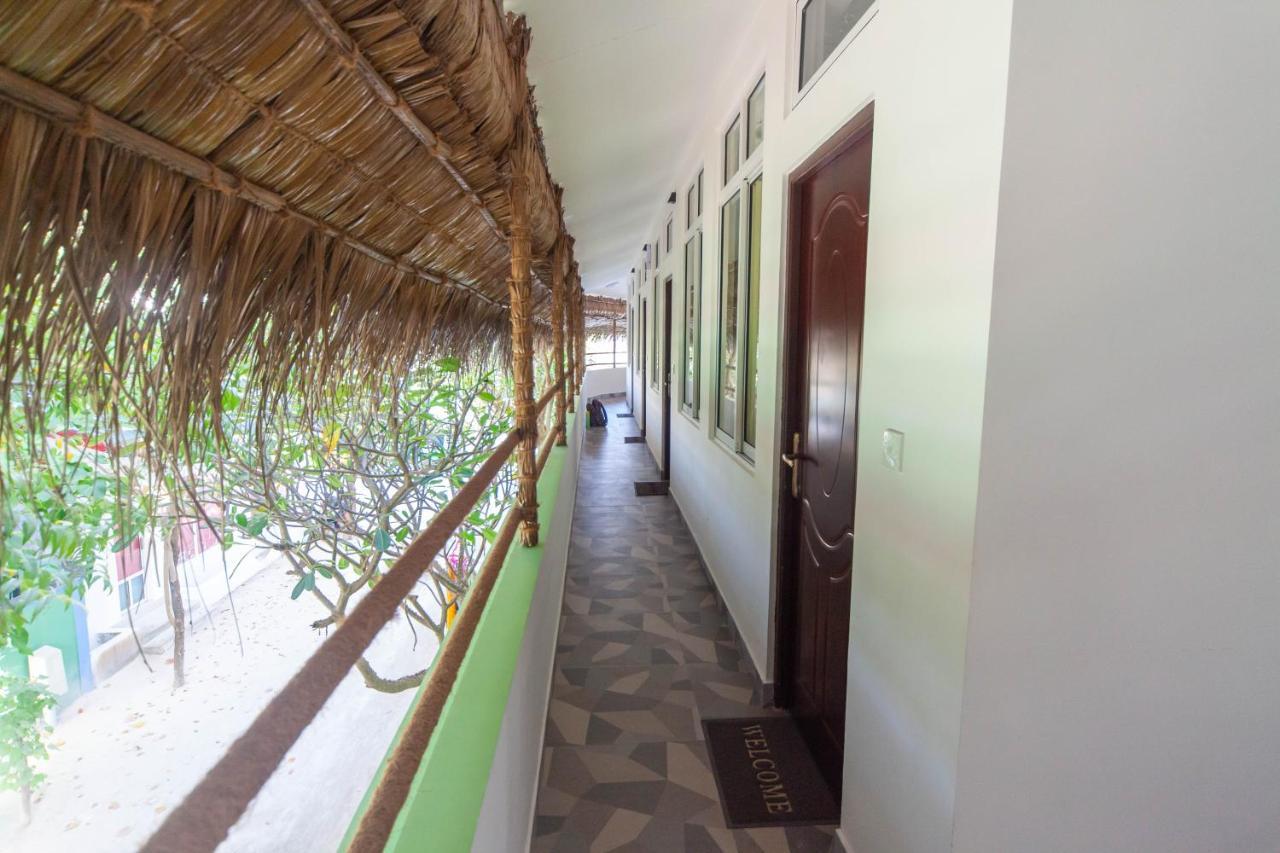 Dhangethi Inn Ngoại thất bức ảnh